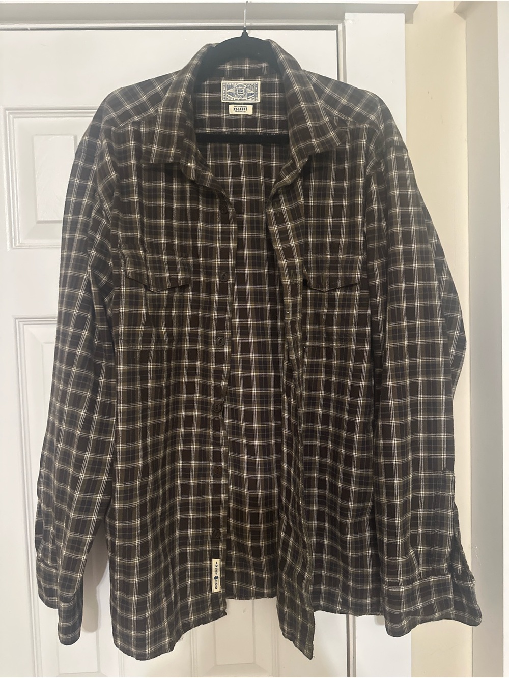 Lucky Brand Men's Black and Gray Flannel Plaid Button-Down Shirt